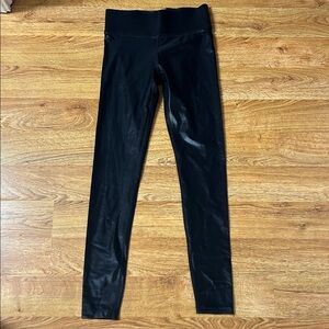 Carbon38 Glossy Black Leggings Size XS